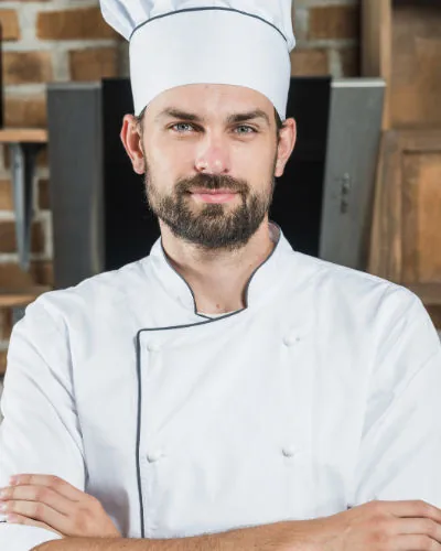 Claudio: chef a braccia conserte